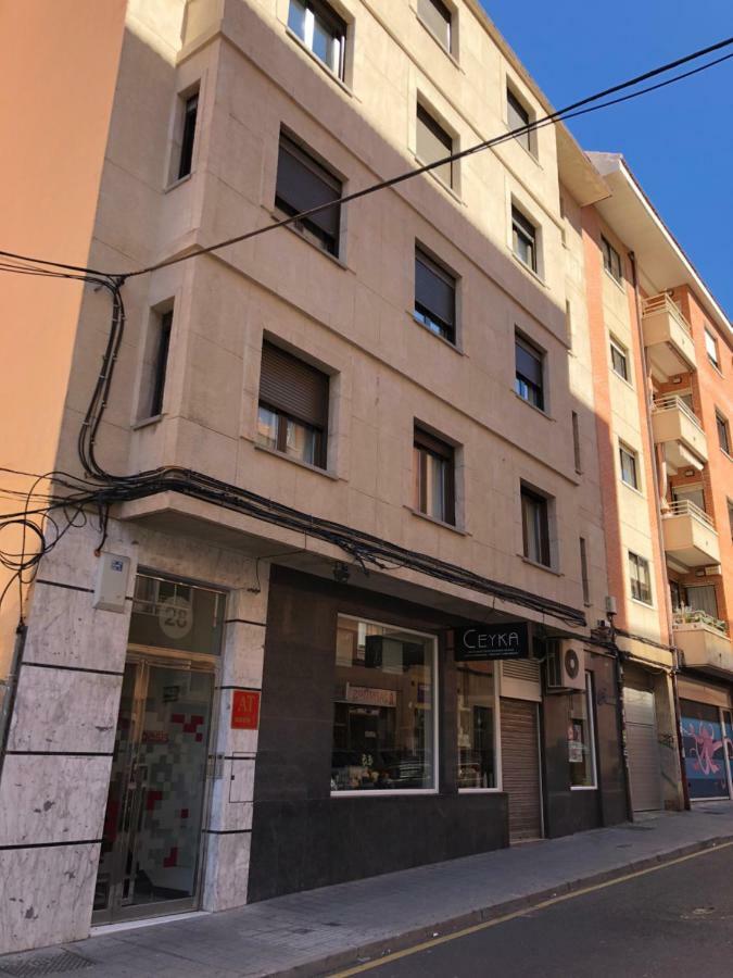 Oasis * Zamora